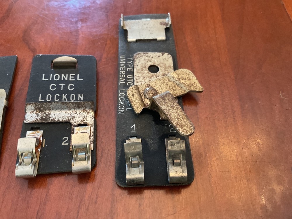 LIONEL 4 Various Track Connectors