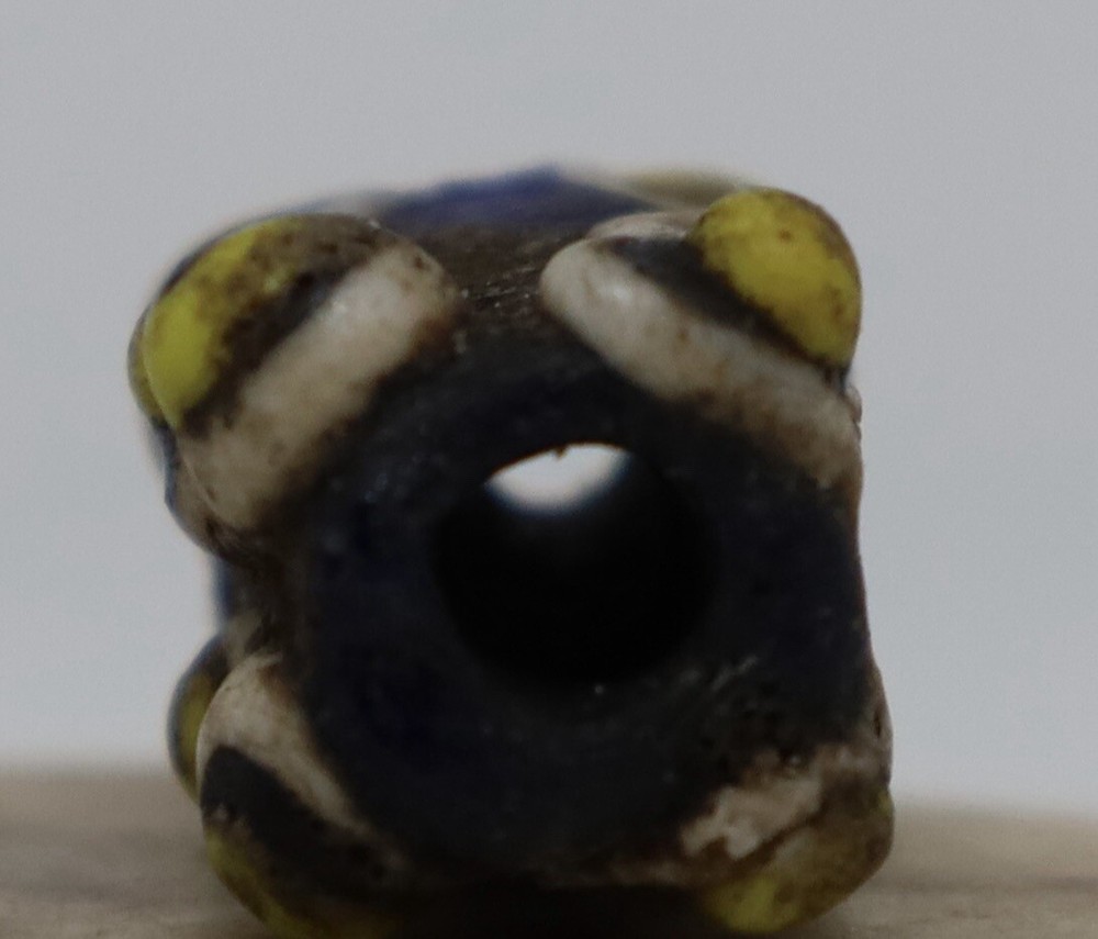 ancient roman glass gabri bead