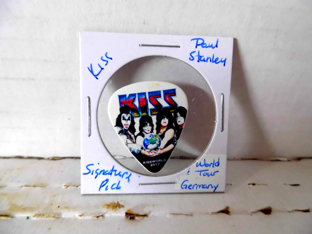 KISS "PAUL STANLEY" WORLD TOUR GERMANY GUITAR PICK~READ DESCRIPTION (#17/17)