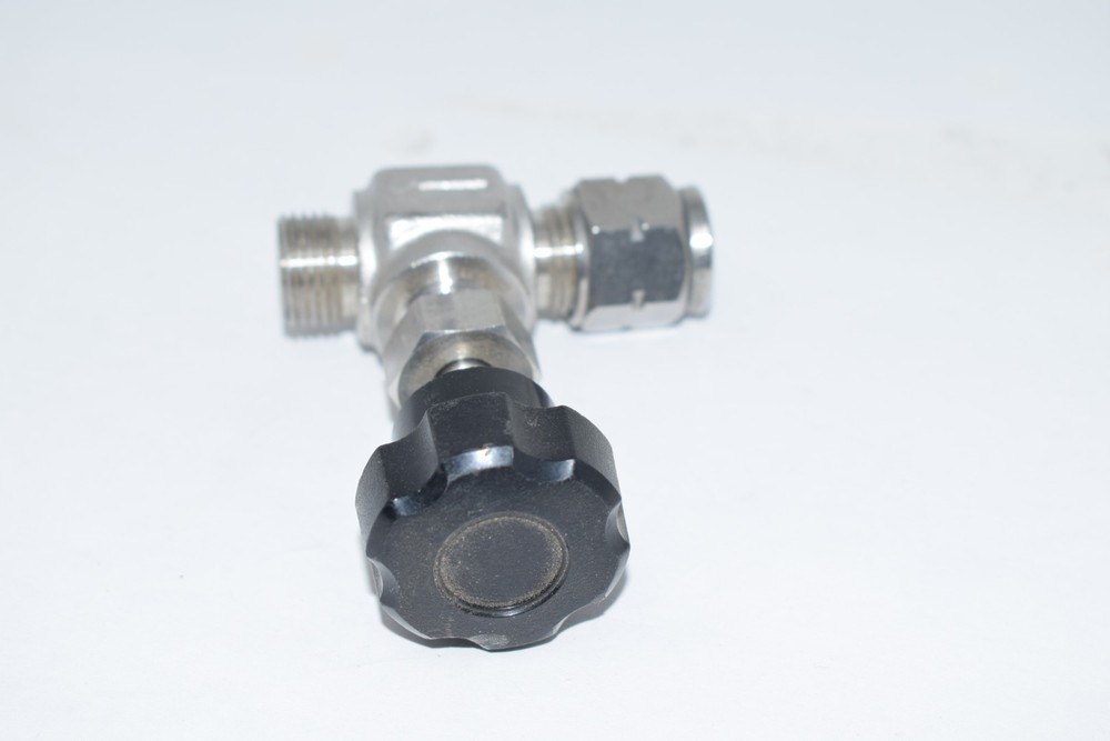 NEW Imperial Valves 3-8, Needle Valve SS