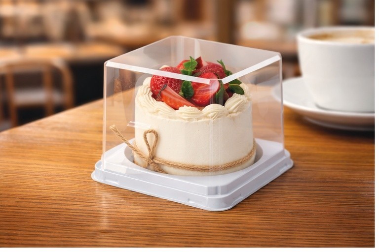 50 PCS CrystalCube PET Cake Box QGF-104