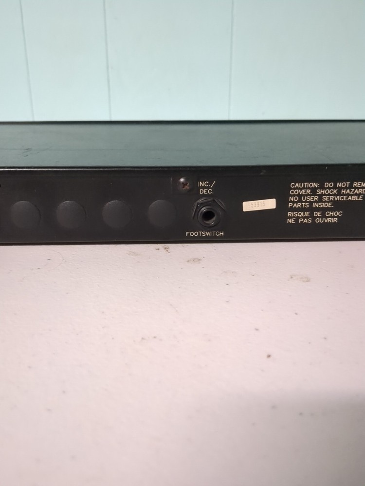 Rocktron Programmable Bass preamp/hush Guitar Rack Processor, Powers On/Untested