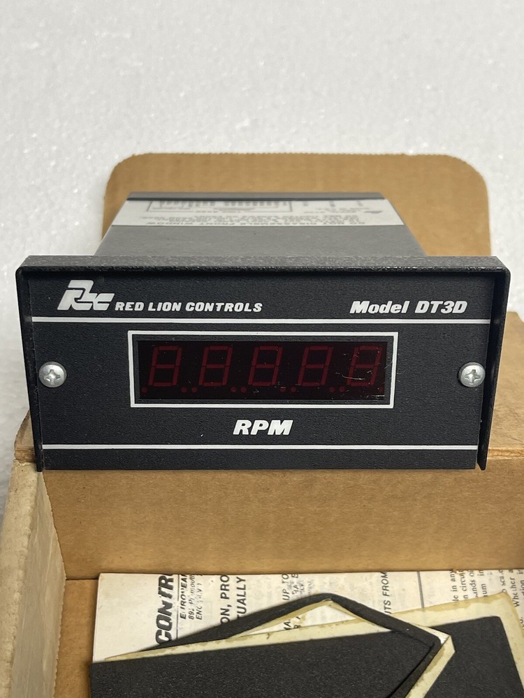 RED LION CONTROL DT3D0500 5 DIGIT TACHOMETER