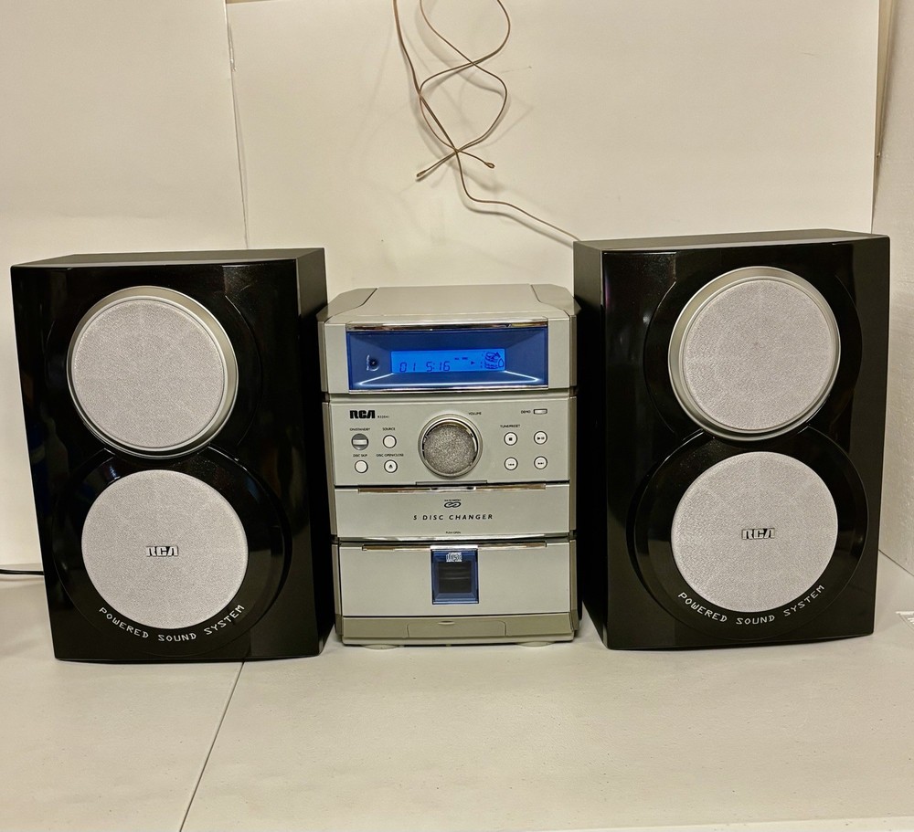 RCA RS2041 CD Stereo System 5-Disc CD Changer AM/FM 2 Model:RS2620  Speaker