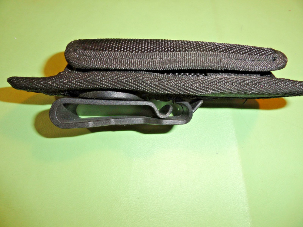 NIGHT IZE TACTICAL FLASHLIGHT HOLDER CASE SERVICE DUTY POUCH BLACK