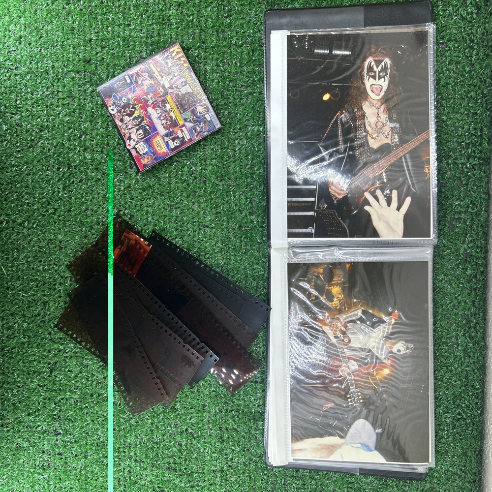 STRUTTER KISS Memorial American Band Photographs Booklet Lot 18 Photos 90s