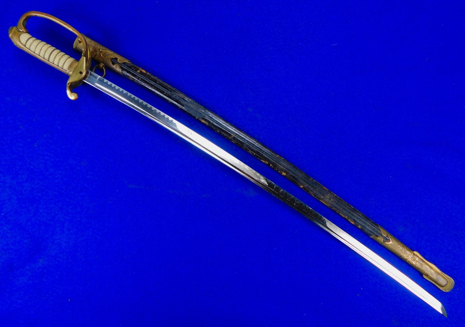 Japanese Japan WW2 Navy Naval Officer's Sword w/ Scabbard