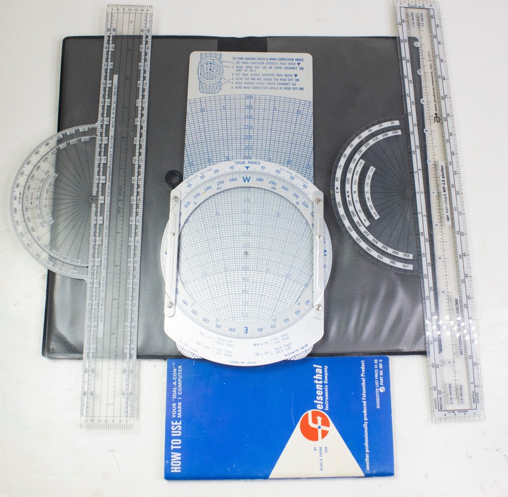 Pilots Felsenthal Dalton E6B Computer w/ folder, Instructions & 2 Plottters