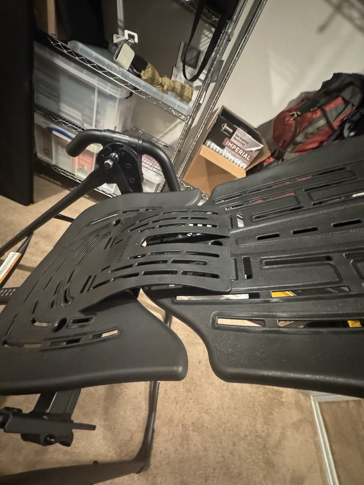 Teeter Hang UPS EP-560 Inversion Table With Back Pain Relief Kit