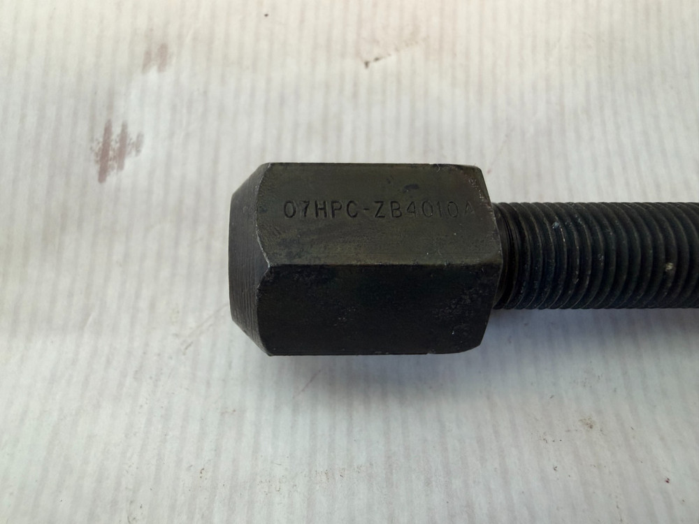 ROTOR PULLER 07HPC-ZB4010A Supersession: 07HPCZB4010B