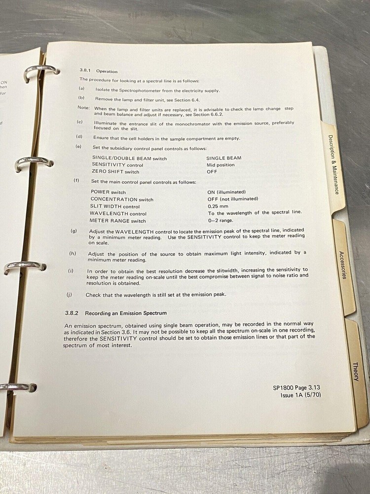 PYE Unicam SP1800 UV Spectrophotometer - Users Guide / Instruction Manual