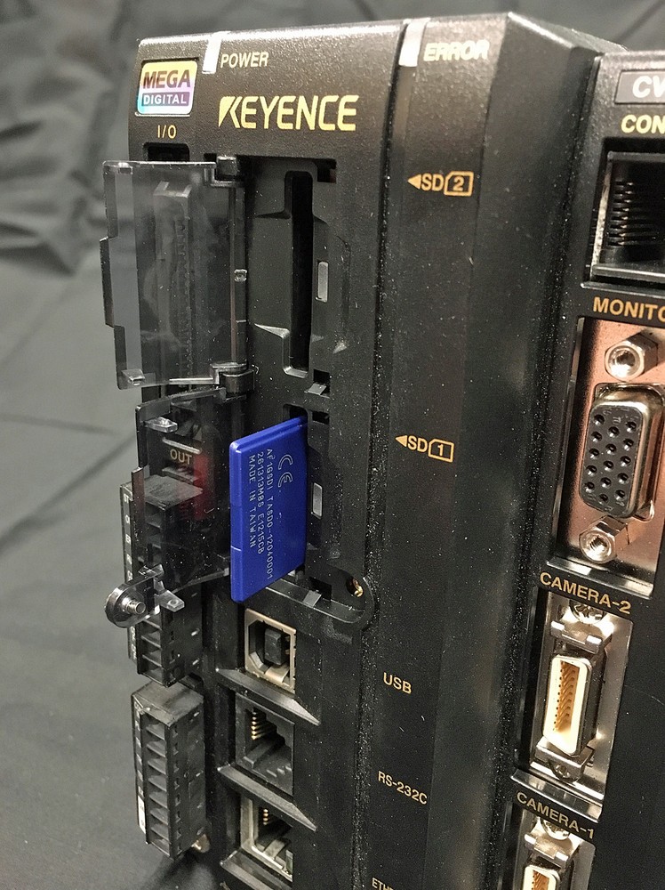 Keyence Vision 2-Camera Image Sensor Controller CV-5000 CV-5701 5MP w/SD Card