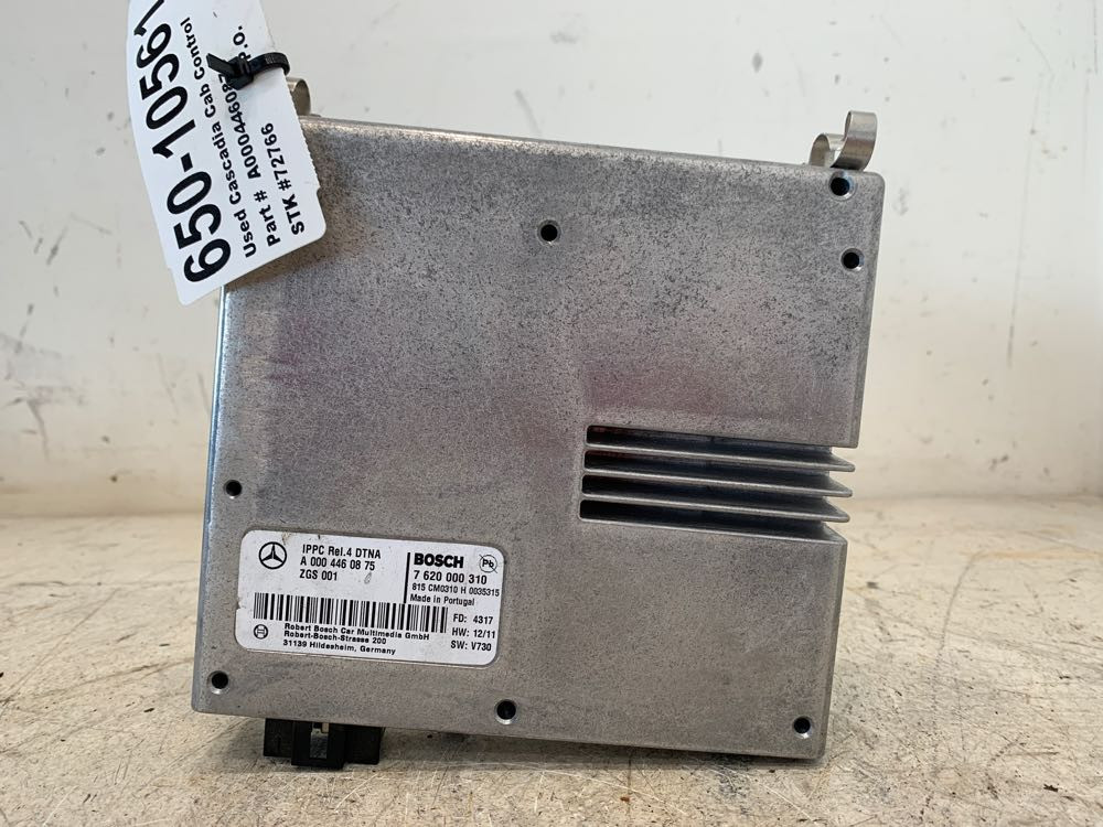 2018 Freightliner Cascadia Cab Module A0004460875 (650-10561)