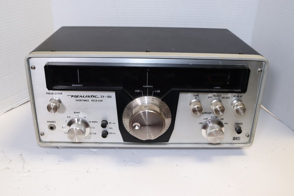 w/VIDEO - REALISTIC - MODEL SX-190 -  BASE STATION SHORTWAVE RECEIVER - WORKING