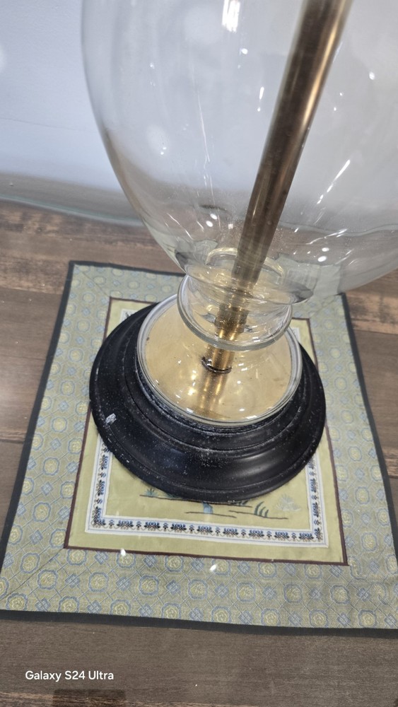 Vintage MCM Thick Hand Blown Clear Glaas Urn Table Lamp