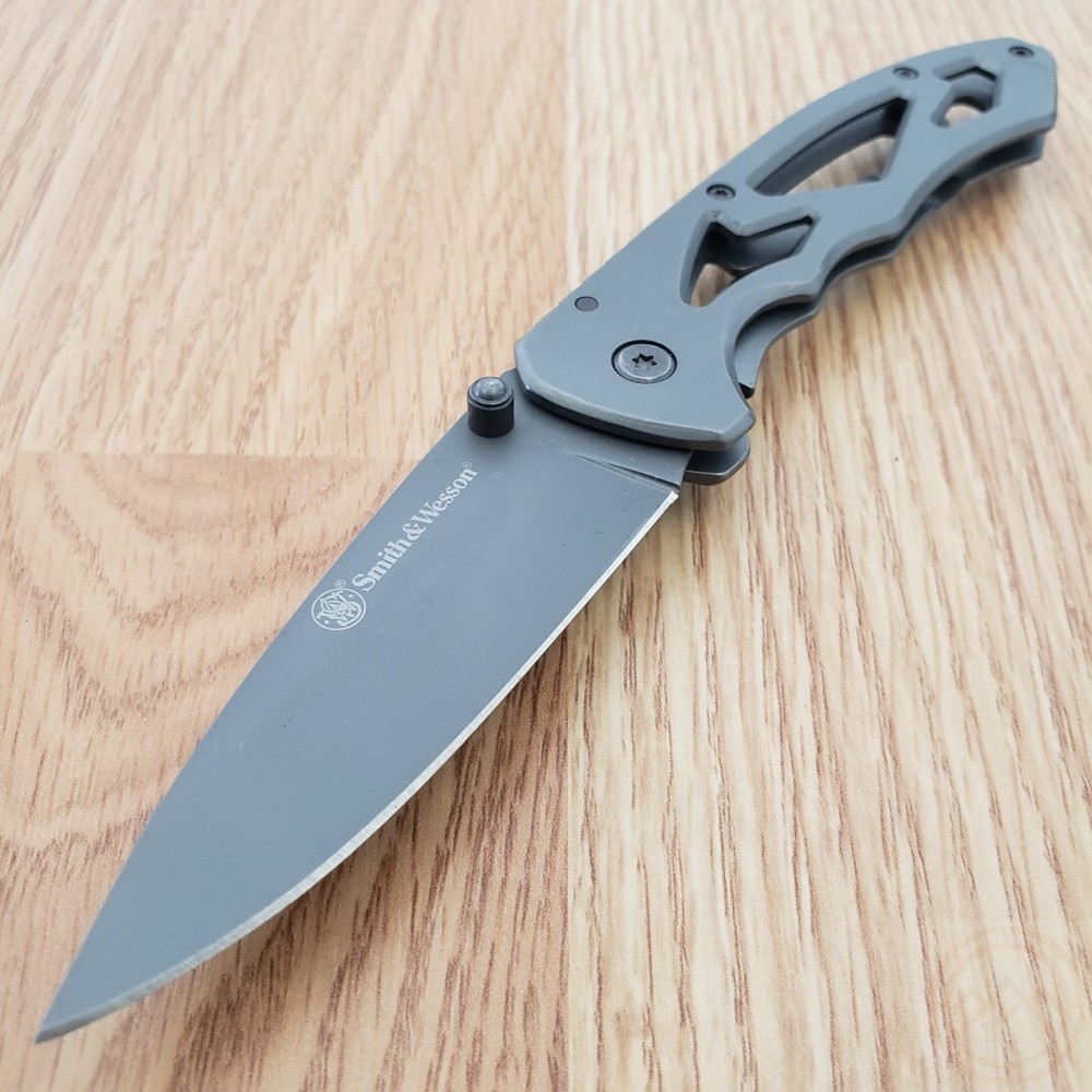 Smith & Wesson Framelock Large Folding Knife 3" Stainless Blade Aluminum Handle
