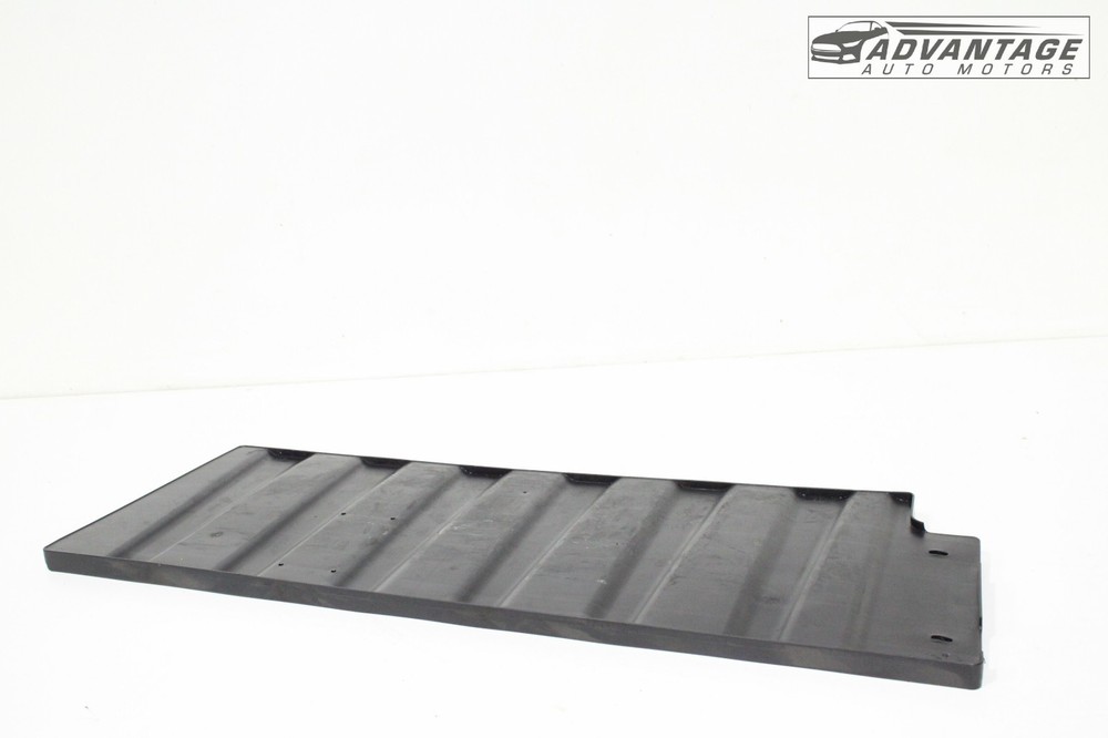 2018-2023 FREIGHTLINER CASCADIA 126 LEFT SLEEPER BUNK STORAGE PANEL COVER OEM