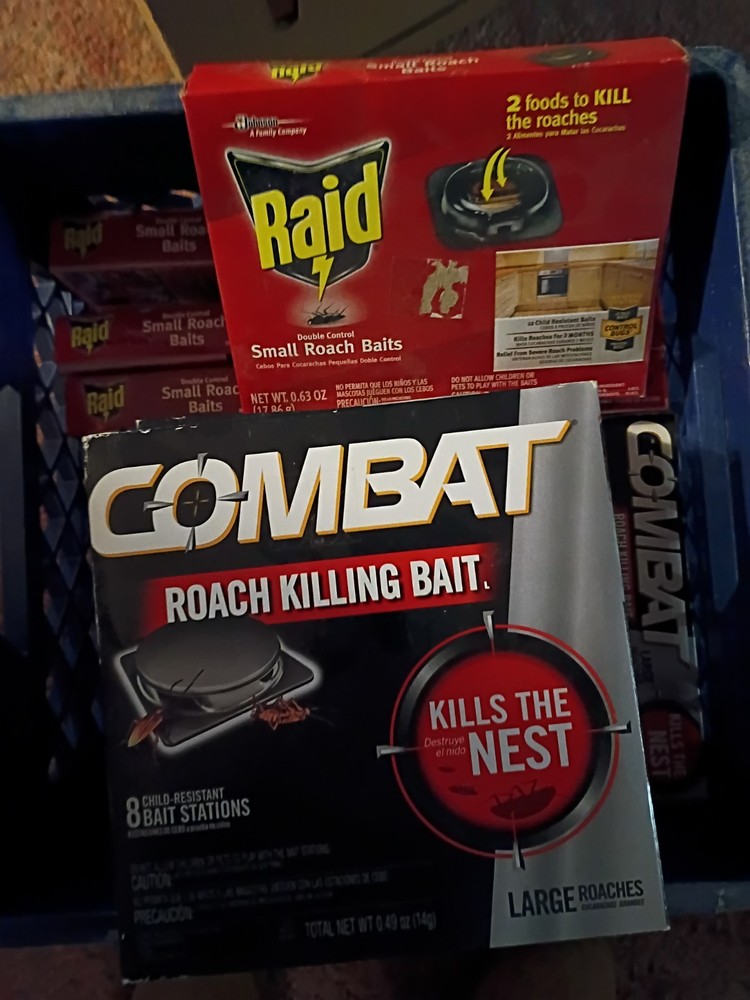 Ant And Roach Bait