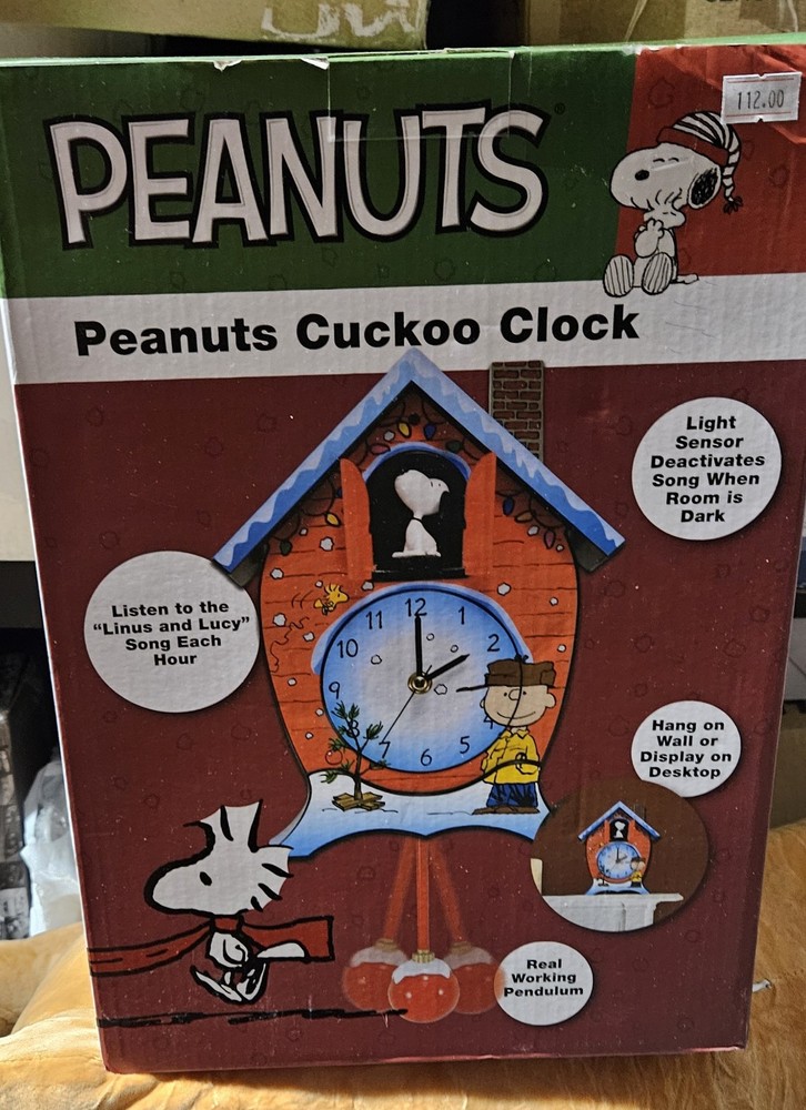 Peanuts Cuckcoo  Clock