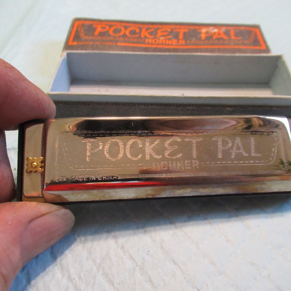 VINTAGE HOHNER HARMONICA POCKET PAL C
