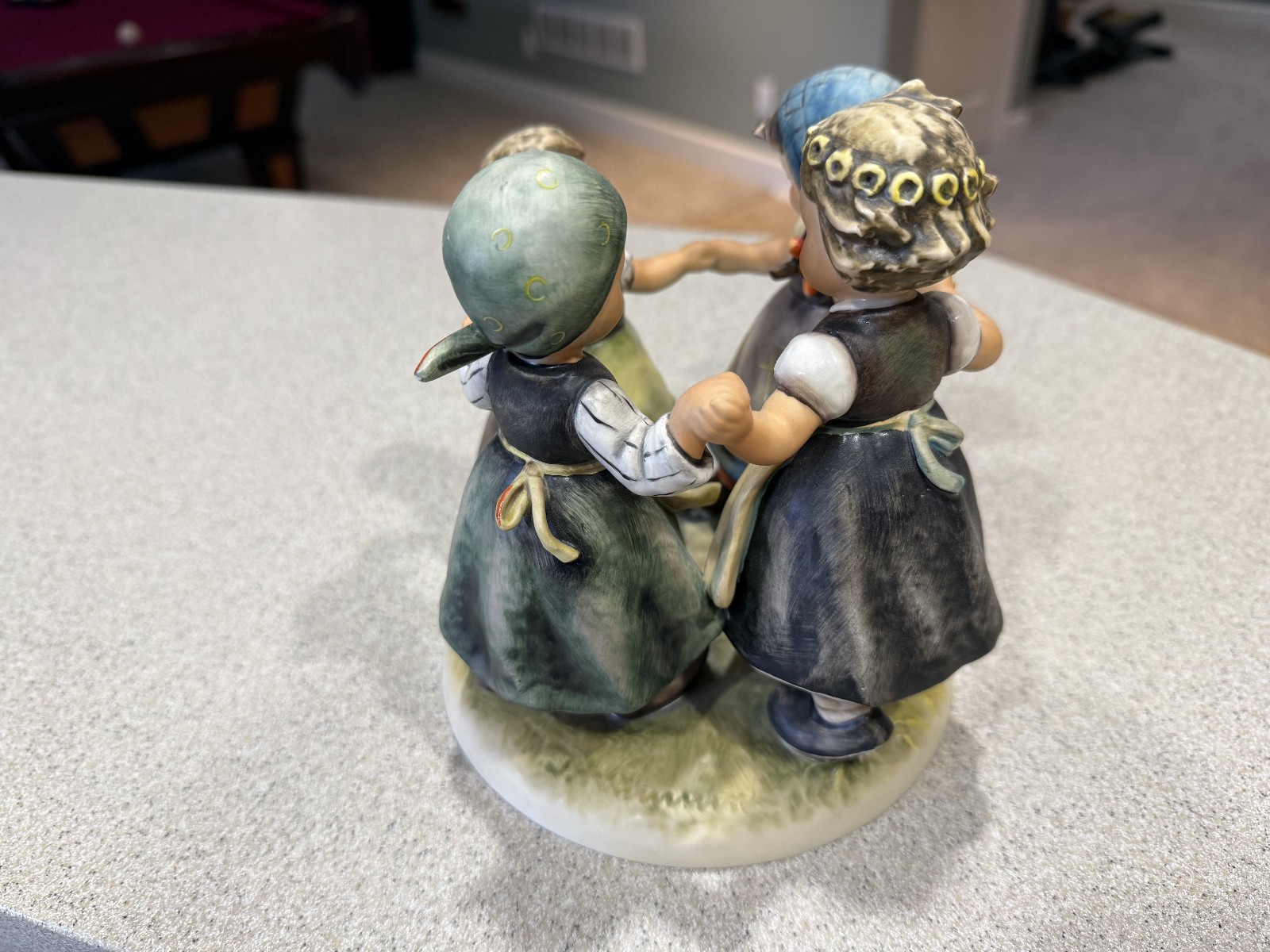 Quantity 2 1957 " RING AROUND THE ROSIE " #348 HUMMEL FIGURE W. GERMANY GOEBEL