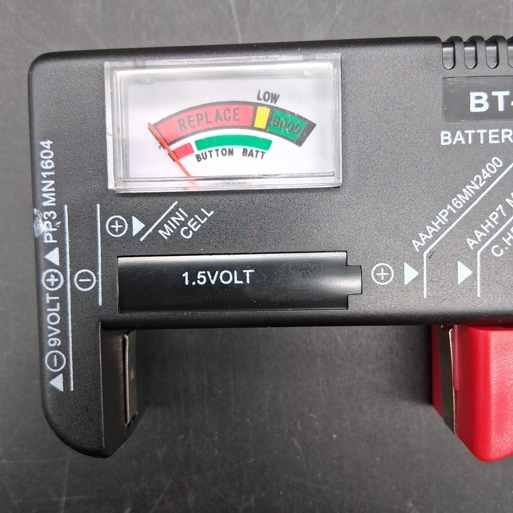 Universal Battery Tester for AA AAA C D 9V Button Cells Small Volt Checker 1pk