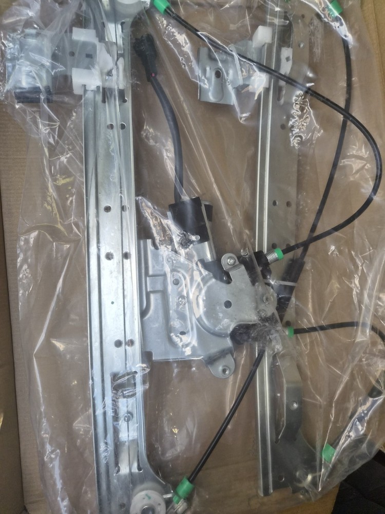 Front Right Passengers Side Power Window Regulator with Motor Assembly
