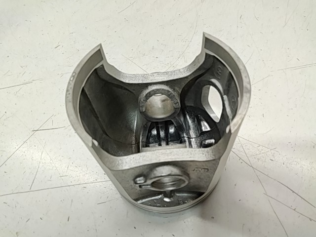 Piston - 2000 Polaris NOS