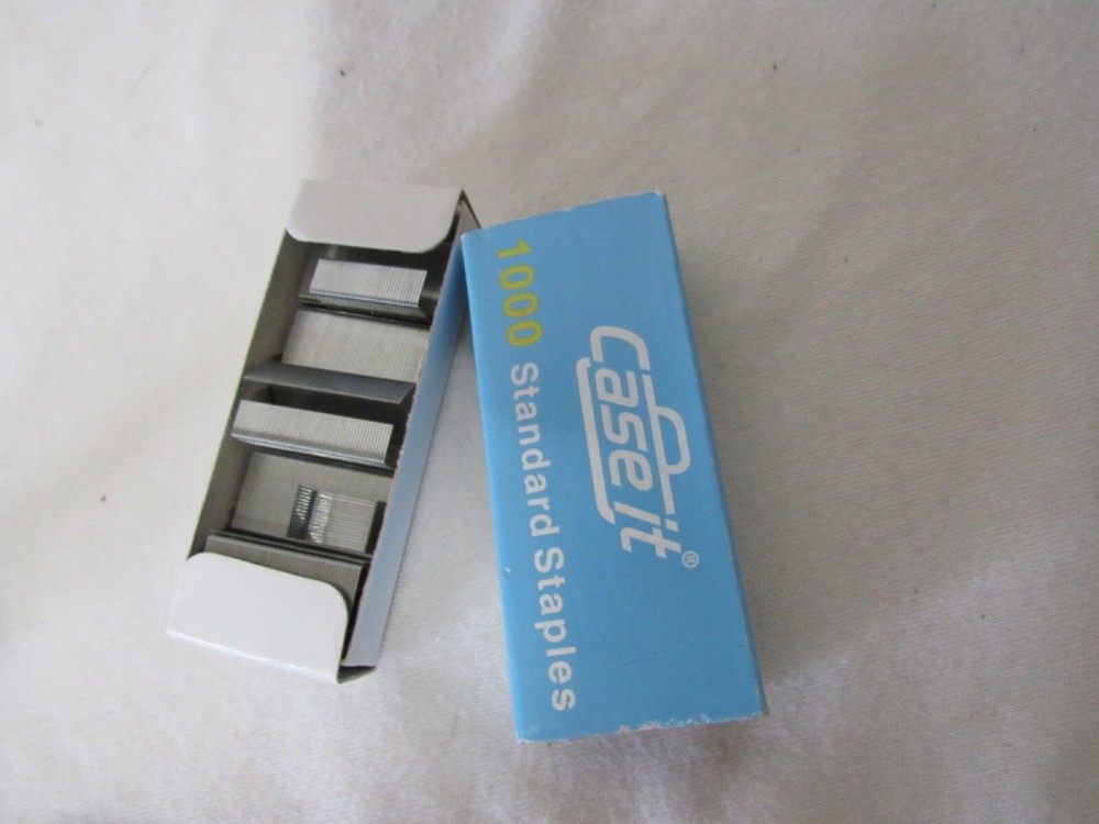 Vintage CASE IT Blue Mini Stapler with Staples