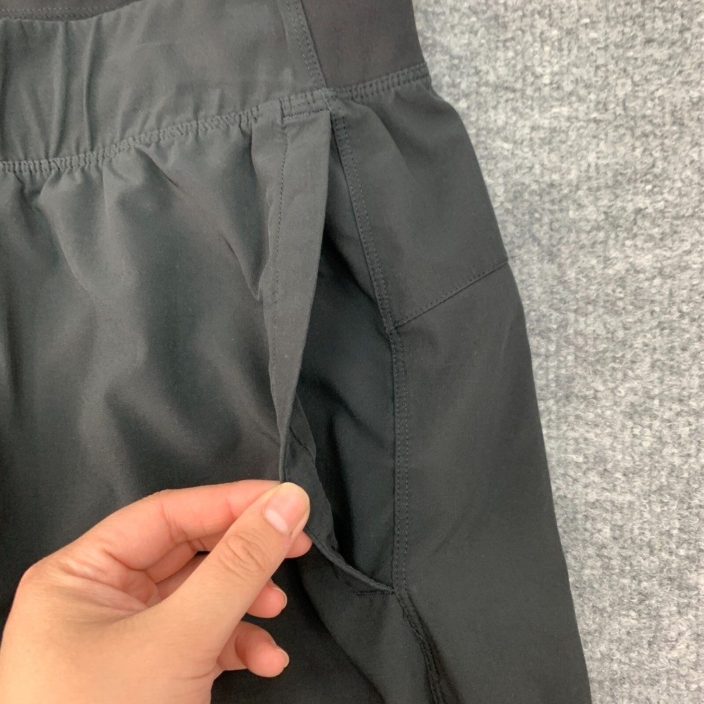 Lululemon Active Short Men M Medium Elastic Drawstring Waist Workout Lined *READ
