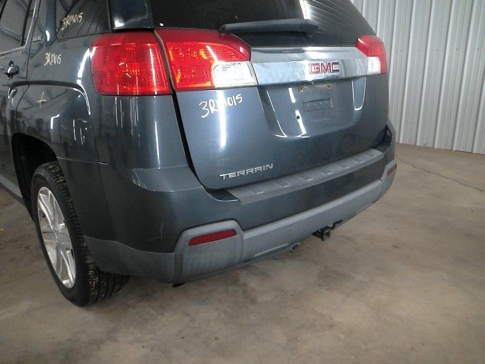 TERRAIN 2011 Fuse Box Cabin 104952136