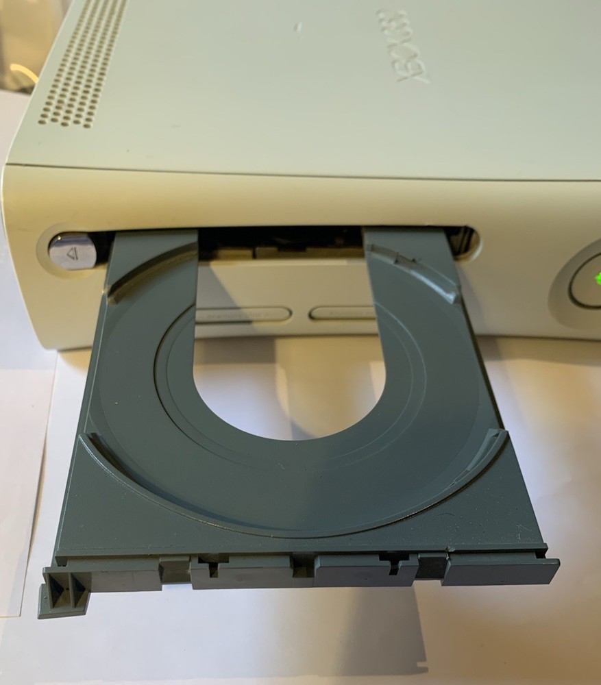 Microsoft Xbox 360 Console Bundle NewPowercord Ghost Controllers READdescription