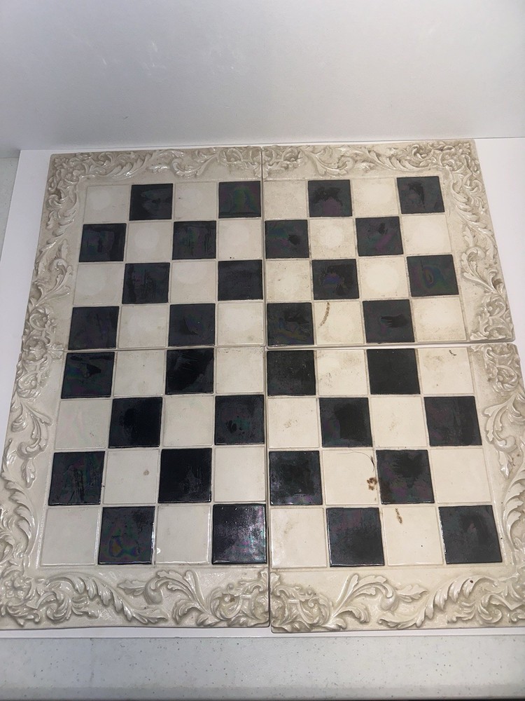 Duncan Enterprises 1981 Chess Board Ceramic 4 Piece