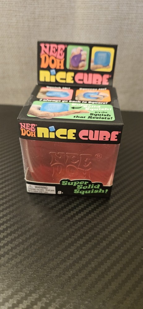 Needoh Nice Cube Super Solid Squish (Pink)