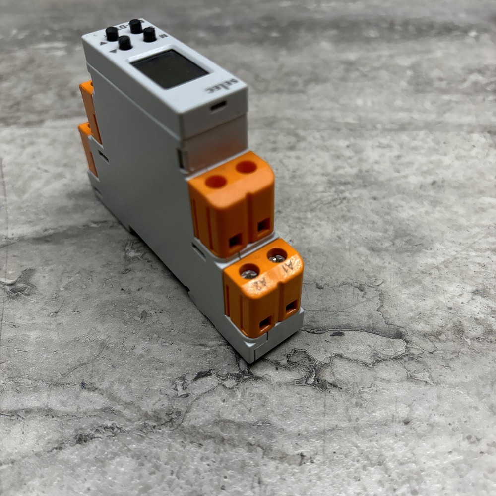Automation 24 / Selec 600DT-CU 102080 Multi Function Timer Relay, New