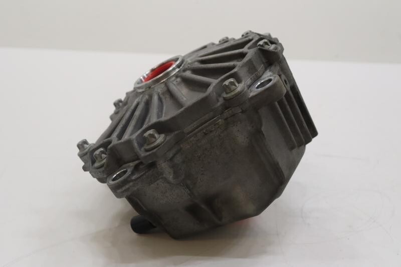 2010-2012 Mercedes E Class Front Differential Carrier 212 Type E350 Gasoline OEM