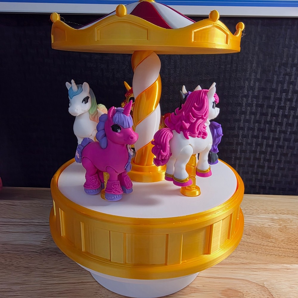 Unicorn Carousel, rotates and unicorns move up and down, 3D Printed Items