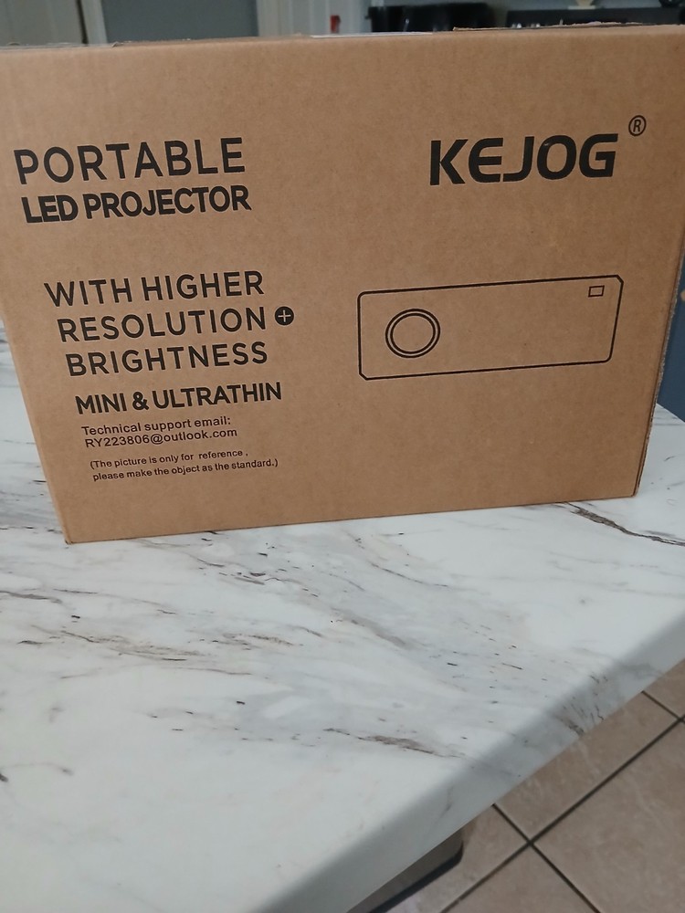 LED Source Portable LED Projector Standard White NEW