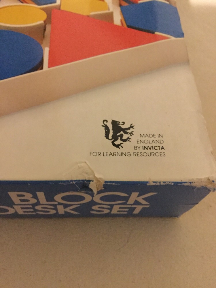 LR Learning Resources Attribute Block Desk Set