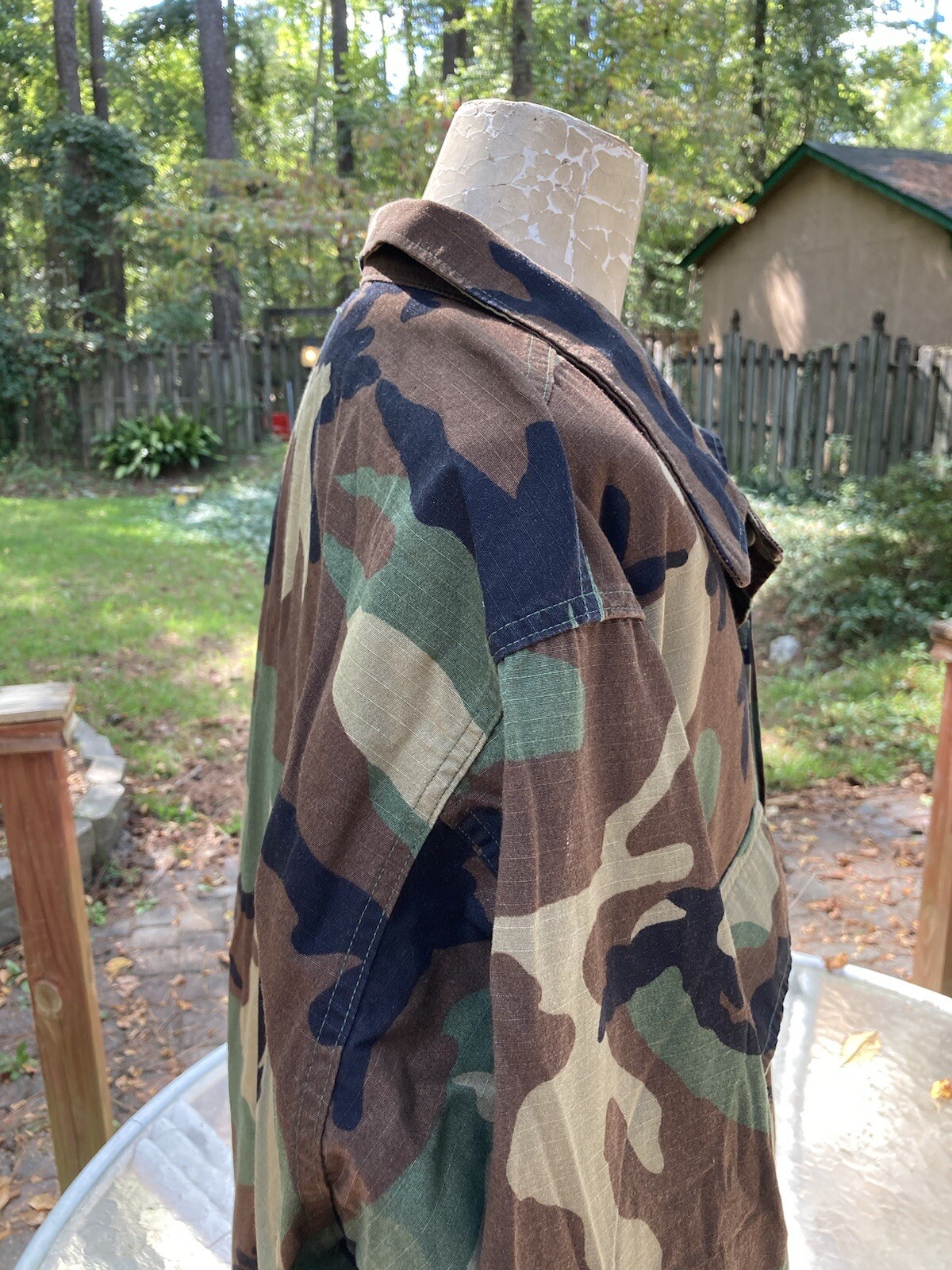 US M81 Woodland BDU Shirt, Army Military Camo Uniform Medium Regular