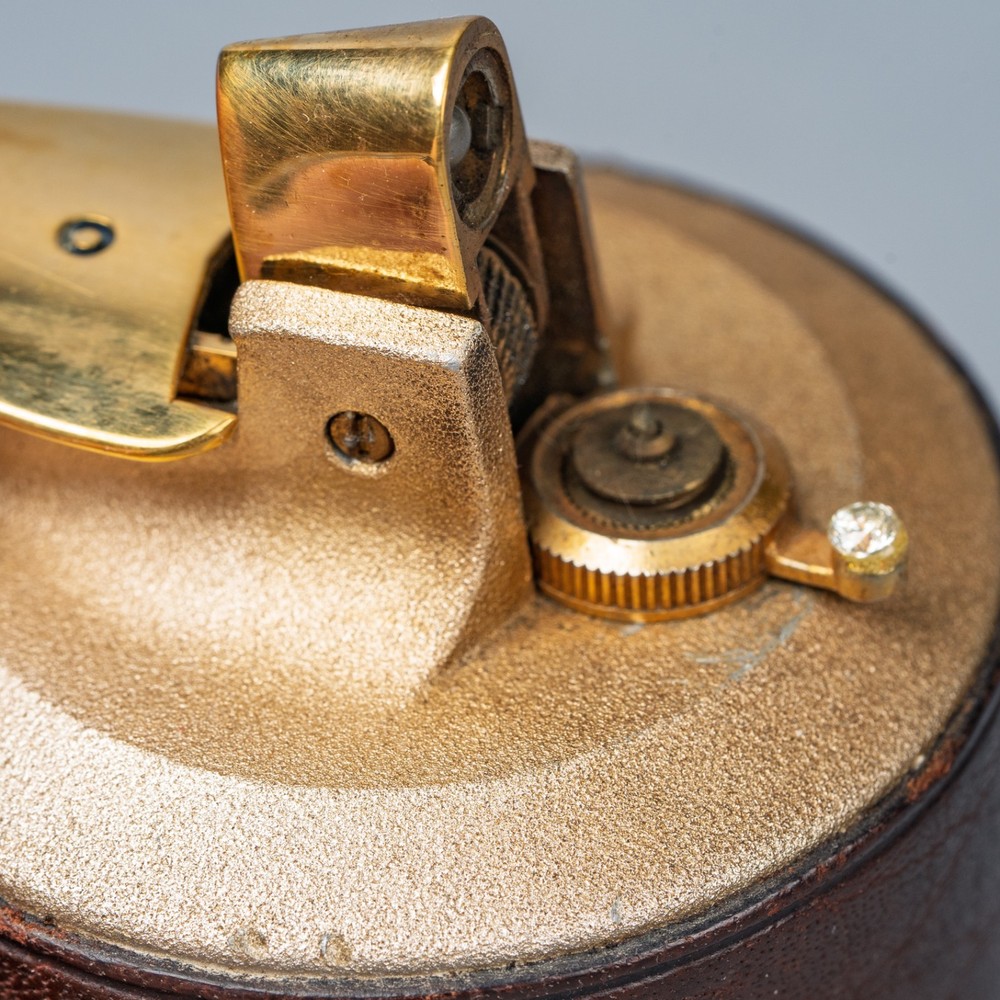 Ronson Varaflame "Saturn" Desktop Lighter