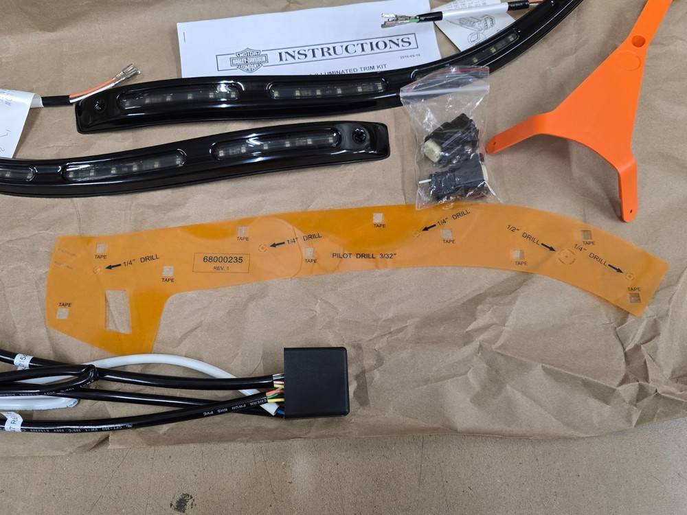Electra Glo illuminated fairing trim-black