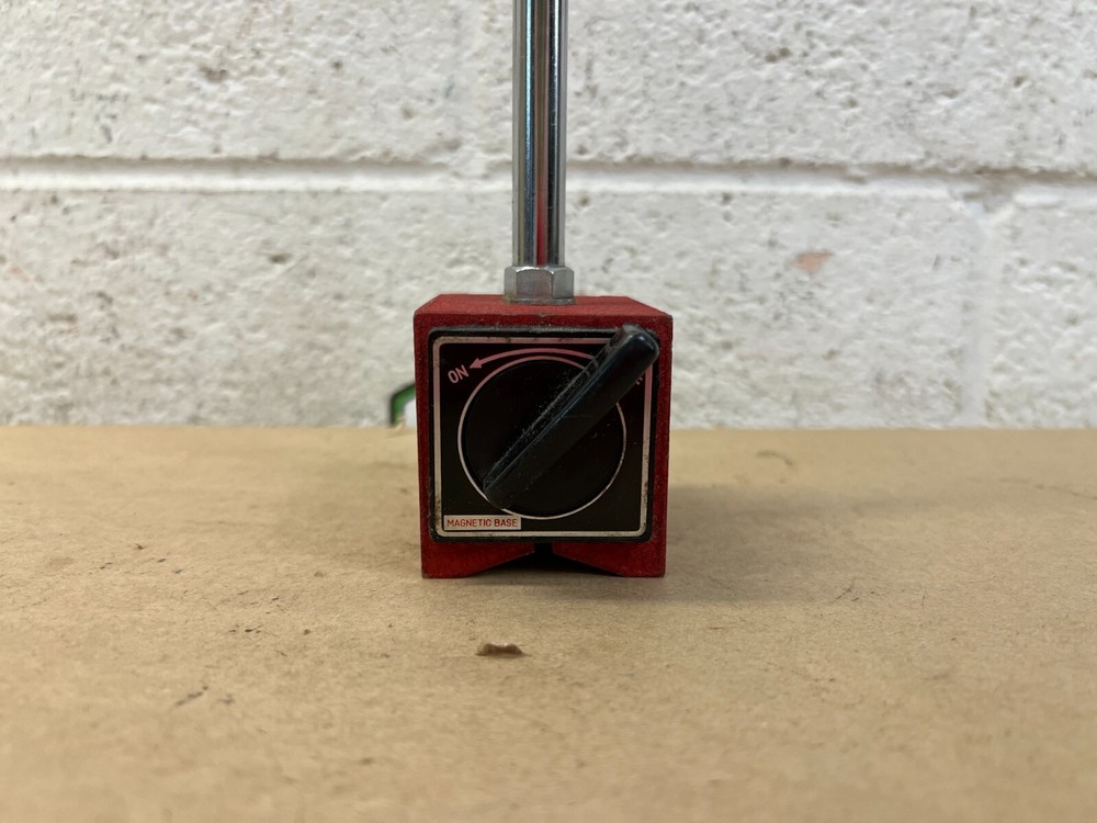 Magnetic Base w/ Fine Adjustment