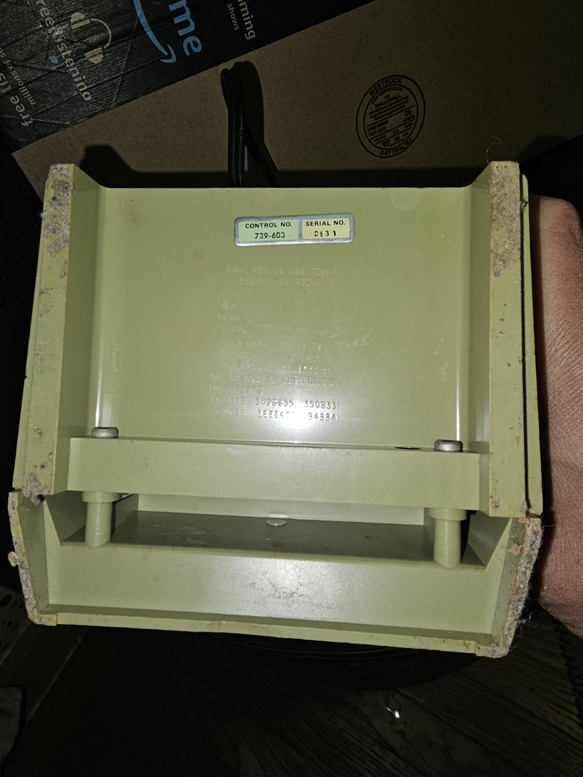 Vintage Avocado Green Electric Can Opener Mid Century Kitchen Appliance Works