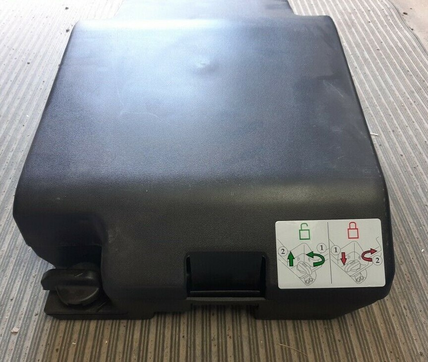 DODGE RAM PRO MASTER JACK AND TOOL KIT - TAKEOUT UNIT