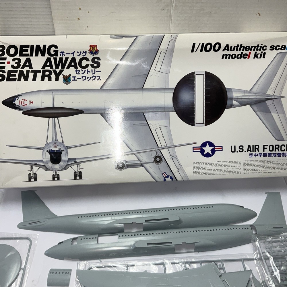 Doyusha BOEING E-3A AWACS SENTRY Model Plane