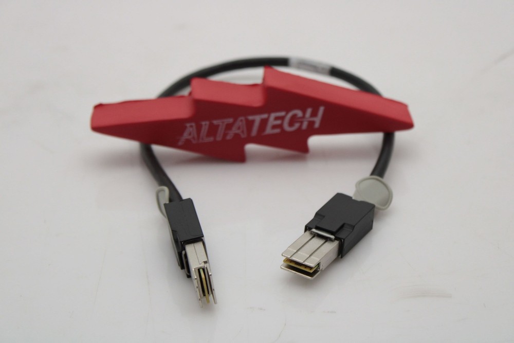 Cisco L45593-E101-D5 0.5M STACK CABLE