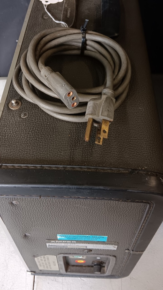 Vintage Ampex Suitcase Amp Model AA-620 - WORKING!
