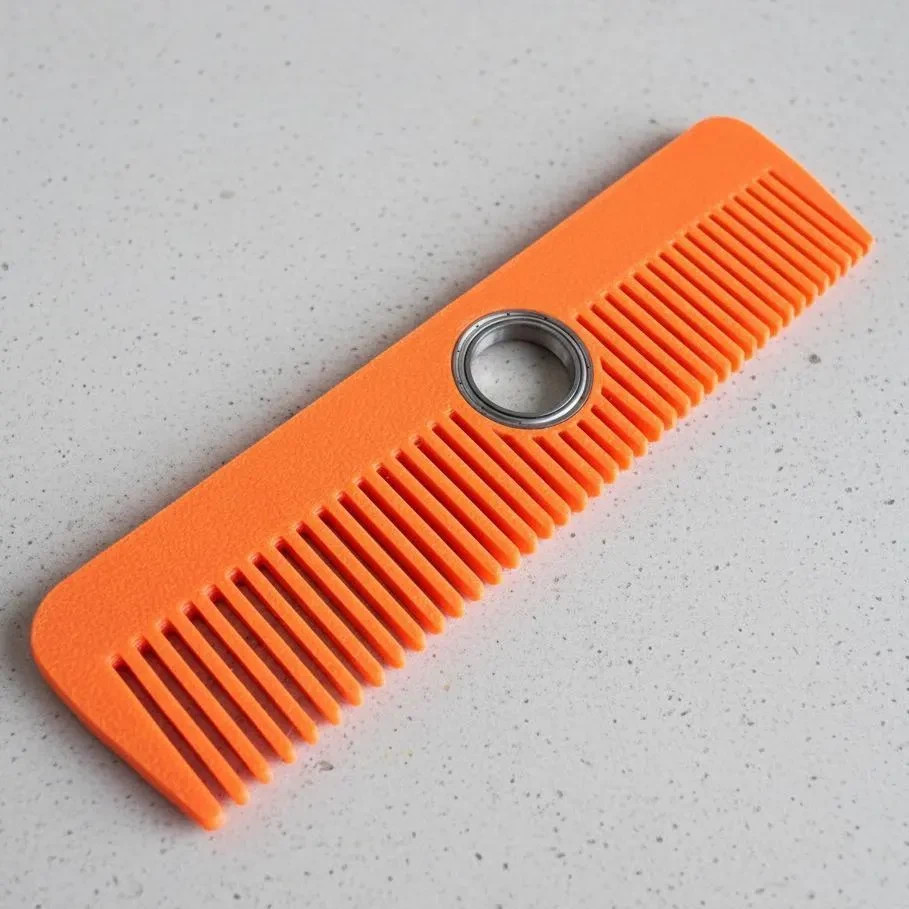 Spin & Style: The Ultimate Fidget Comb!