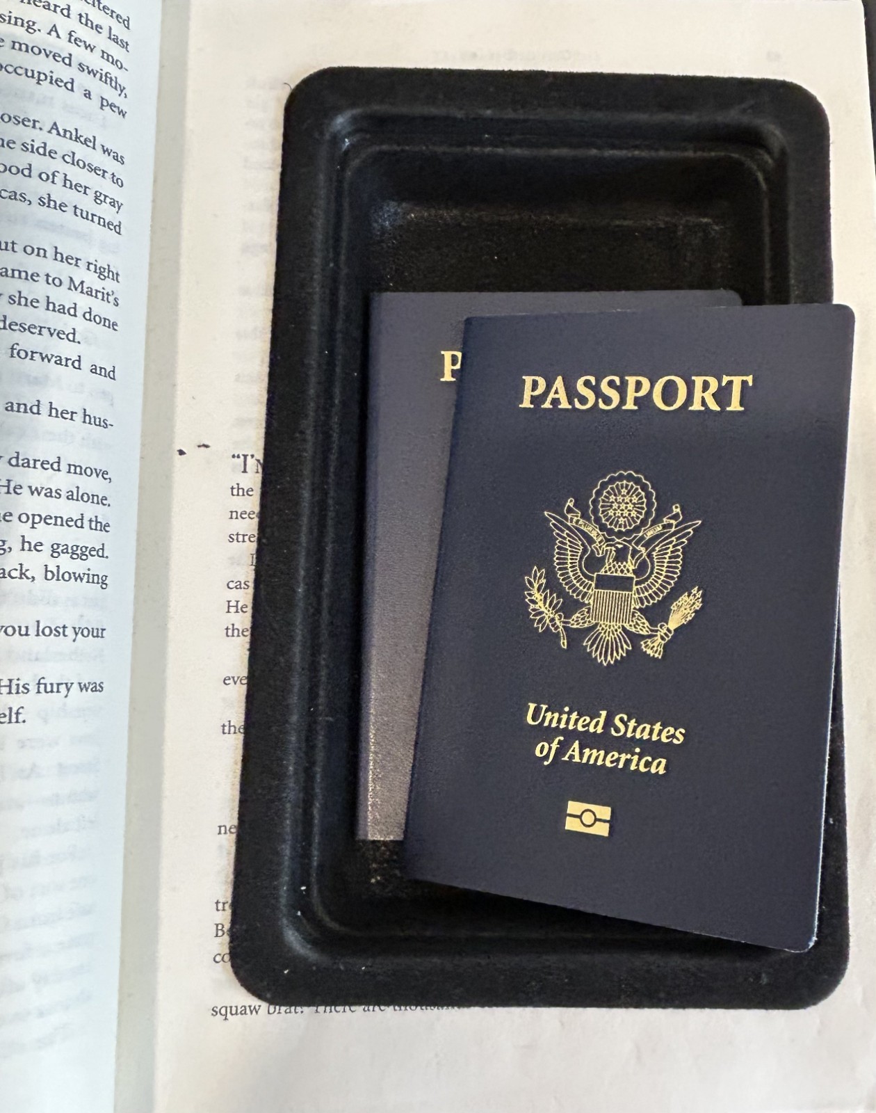 Diversion Secret Book Safe Storage Box 9.5" x 6.5" x 1.5" Brand New - FREE SHIP